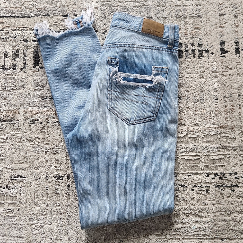 American Eagle Mom Jean